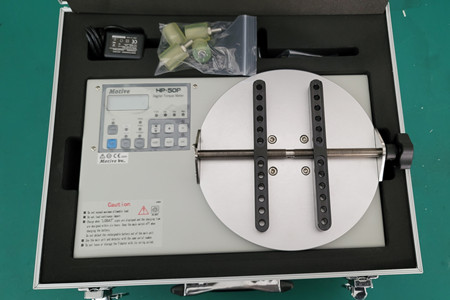 成都客户采购一诺Motive瓶盖扭力测试仪用于盖子的闭合扭矩